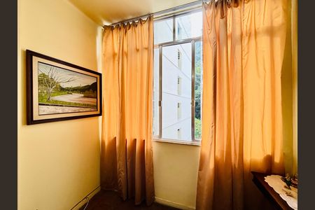 Apartamento para alugar com 80m², 2 quartos e sem vagaSala