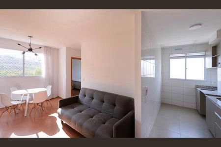 Apartamento para alugar com 46m², 2 quartos e sem vaga