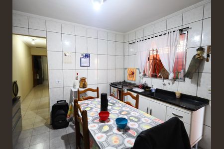 Cozinha de casa à venda com 2 quartos, 125m² em Veloso, Osasco