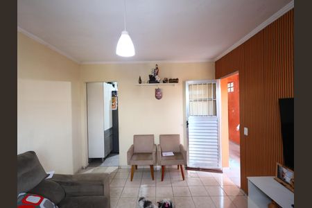 Sala de casa à venda com 2 quartos, 125m² em Veloso, Osasco