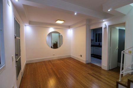 Casa de Condomínio à venda com 2 quartos, 86m² em Parque Ipe, São Paulo