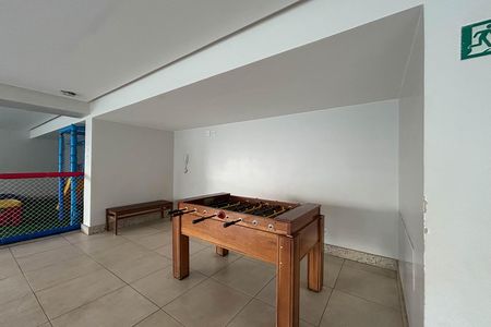 Apartamento à venda com 175m², 3 quartos e 2 vagas Apartamento à venda com 175m², 3 quartos e 2 vagasSalão de jogos