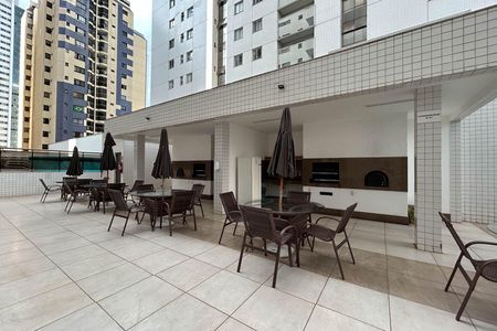 Apartamento à venda com 175m², 3 quartos e 2 vagas Apartamento à venda com 175m², 3 quartos e 2 vagasÁrea comum - Churrasqueira