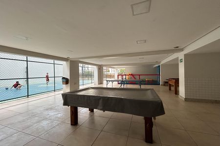 Apartamento à venda com 175m², 3 quartos e 2 vagas Apartamento à venda com 175m², 3 quartos e 2 vagasSalão de jogos