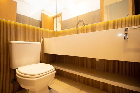 Apartamento à venda com 175m², 3 quartos e 2 vagas Apartamento à venda com 175m², 3 quartos e 2 vagasLavabo