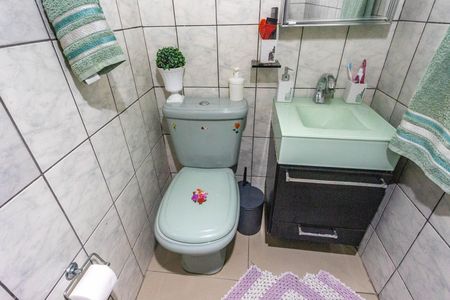 Lavabo  de casa à venda com 2 quartos, 80m² em Casa Grande, Diadema