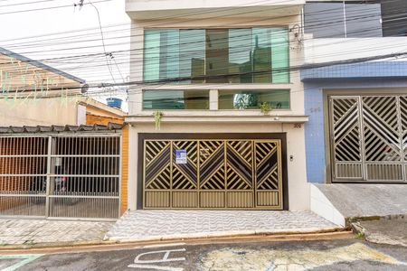 Fachada + placa  de casa à venda com 2 quartos, 80m² em Casa Grande, Diadema