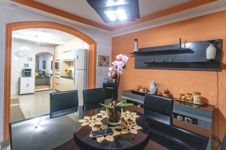 Sala de jantar  de casa à venda com 2 quartos, 80m² em Casa Grande, Diadema