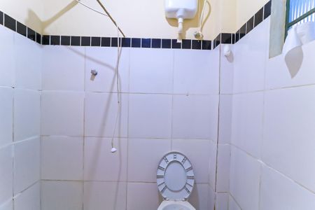 Casa para alugar com 145m², 2 quartos e sem vaga Casa para alugar com 145m², 2 quartos e sem vagaBanheiro