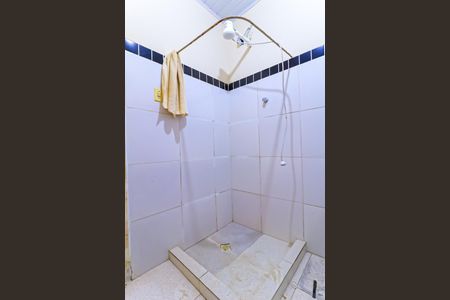 Banheiro de casa para alugar com 2 quartos, 145m² em Piedade, Rio de Janeiro