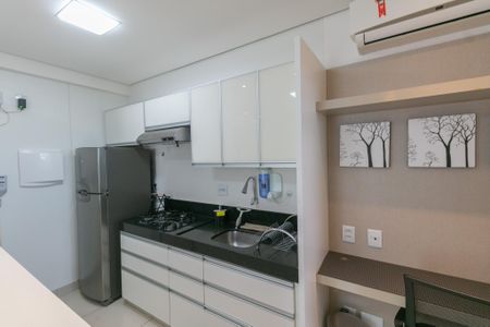 Apartamento para alugar com 32m², 1 quarto e 1 vaga