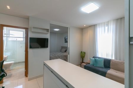 Apartamento para alugar com 32m², 1 quarto e 1 vaga