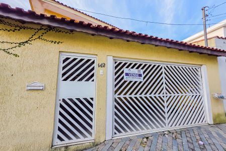 Fachada de casa para alugar com 3 quartos, 125m² em Jardim Santo Antônio, Santo André