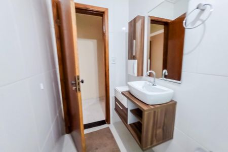 Casa para alugar com 125m², 3 quartos e 2 vagas Casa para alugar com 125m², 3 quartos e 2 vagasBanheiro