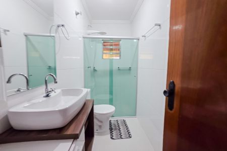 Casa para alugar com 125m², 3 quartos e 2 vagas Casa para alugar com 125m², 3 quartos e 2 vagasBanheiro