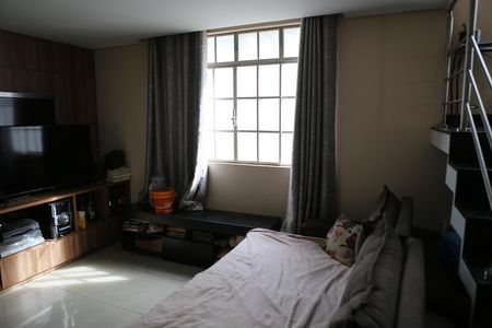 Casa para alugar com 360m², 5 quartos e 3 vagasSala