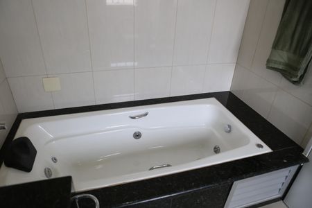 Casa para alugar com 360m², 5 quartos e 3 vagasSuite Quarto 3