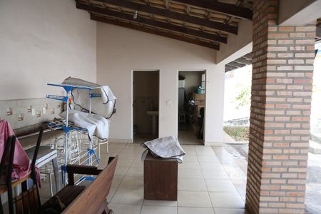 Casa para alugar com 360m², 5 quartos e 3 vagasQuintal