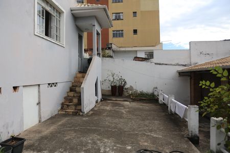 Casa para alugar com 360m², 5 quartos e 3 vagasQuintal