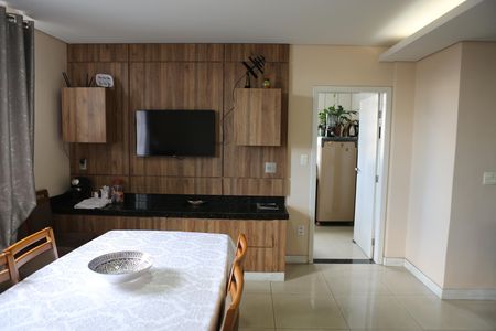 Casa para alugar com 360m², 5 quartos e 3 vagasCopa