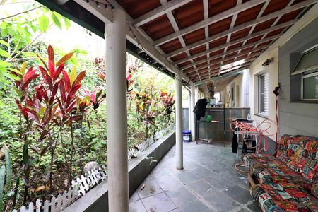 Casa de condomínio à venda com 73m², 3 quartos e 1 vagaEspaço Gourmet