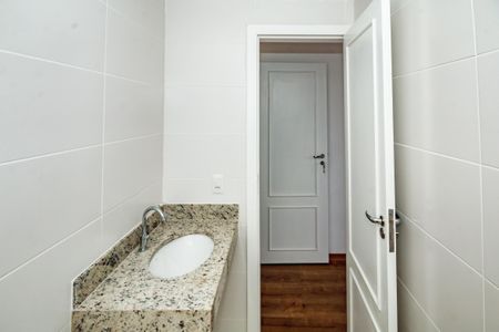 Apartamento para alugar com 3 quartos, 77m² em Alípio de Melo, Belo Horizonte