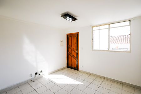 Sala de apartamento à venda com 2 quartos, 46m² em Jardim Aparecida, São Paulo