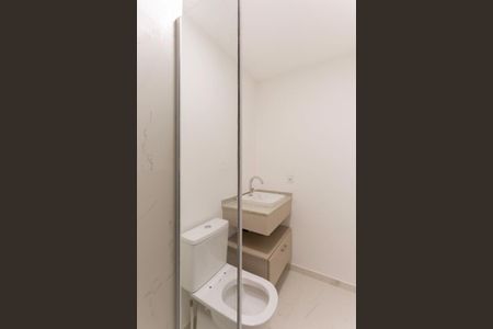 Banheiro de apartamento para alugar com 2 quartos, 38m² em Santana, São Paulo