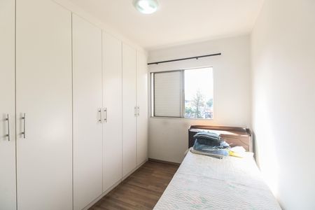 Apartamento à venda com 74m², 3 quartos e 1 vagaQuarto 2
