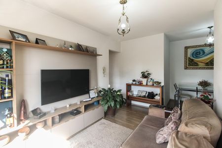 Apartamento à venda com 74m², 3 quartos e 1 vagaSala 