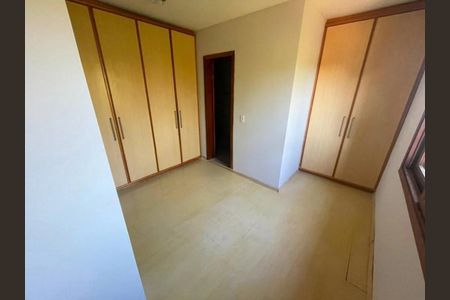 Quarto 1 de casa para alugar com 3 quartos, 200m² em Sarandi, Porto Alegre