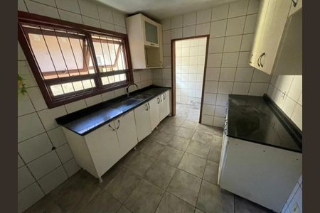 Cozinha de casa para alugar com 3 quartos, 200m² em Sarandi, Porto Alegre