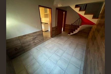 Sala 2 de casa para alugar com 3 quartos, 200m² em Sarandi, Porto Alegre