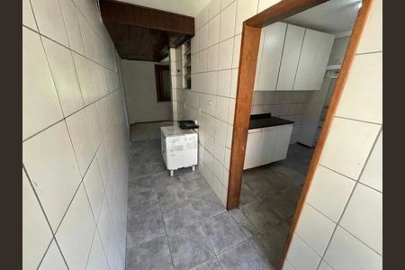 Casa para alugar com 3 quartos, 200m² em Sarandi, Porto Alegre