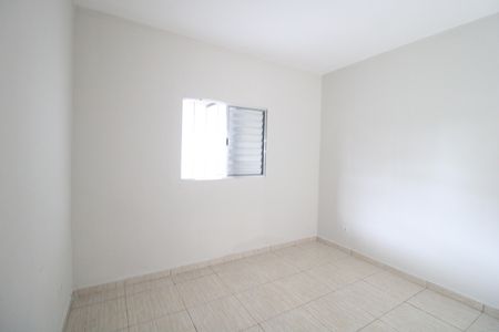 Quarto 1 de casa para alugar com 2 quartos, 125m² em Jardim Angelina, São Paulo