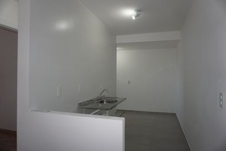 Cozinha de apartamento para alugar com 2 quartos, 52m² em Jardim de Lourdes, Embu das Artes