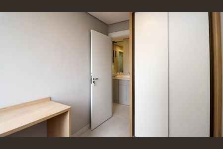 Quarto 2 de apartamento para alugar com 2 quartos, 39m² em Cidade Jardim, São Paulo