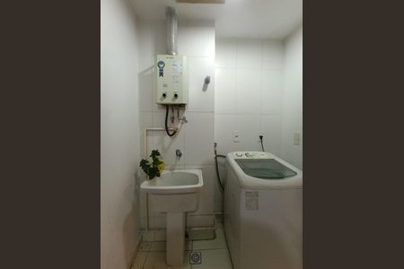 Apartamento para alugar com 55m², 2 quartos e sem vaga Apartamento para alugar com 55m², 2 quartos e sem vagaÁrea de Serviço