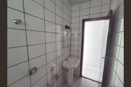 Casa para alugar com 300m², 3 quartos e 3 vagasBanheiro da Suíte