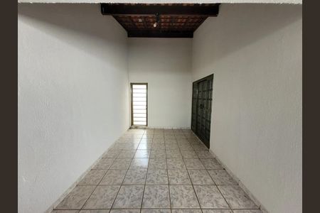 Casa para alugar com 300m², 3 quartos e 3 vagasSala