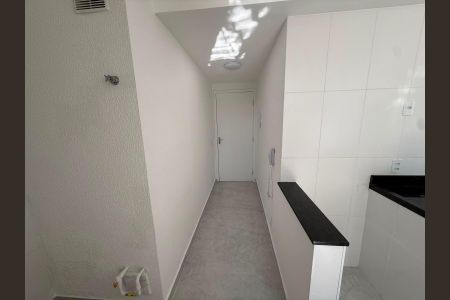 Corredor de apartamento à venda com 2 quartos, 39m² em Jardim Maringa, São Paulo