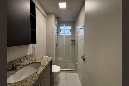 Apartamento para alugar com 60m², 1 quarto e 1 vaga Apartamento para alugar com 60m², 1 quarto e 1 vagaBanheiro social