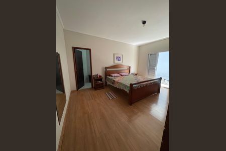 Casa à venda com 360m², 3 quartos e 2 vagas