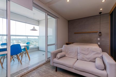 Studio à venda com 34m², 1 quarto e 1 vaga Studio à venda com 34m², 1 quarto e 1 vagaStudio