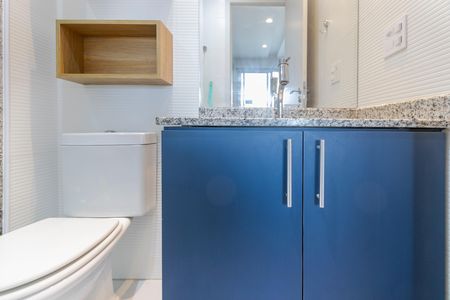 Studio à venda com 34m², 1 quarto e 1 vaga Studio à venda com 34m², 1 quarto e 1 vagaBanheiro