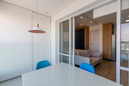 Studio à venda com 34m², 1 quarto e 1 vaga Studio à venda com 34m², 1 quarto e 1 vagaVaranda