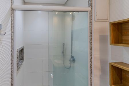 Banheiro de kitnet/studio à venda com 1 quarto, 34m² em Campo Belo, São Paulo