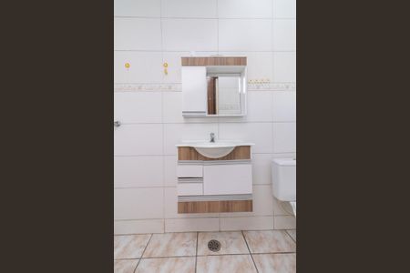 Casa para alugar com 60m², 1 quarto e sem vaga Casa para alugar com 60m², 1 quarto e sem vagaBanheiro