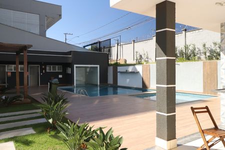 Apartamento para alugar com 49m², 2 quartos e 1 vagaÁrea comum - Piscina