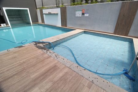 Apartamento para alugar com 49m², 2 quartos e 1 vagaÁrea comum - Piscina